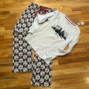 Vera Bradley NWT 2 piece flannel pajamas